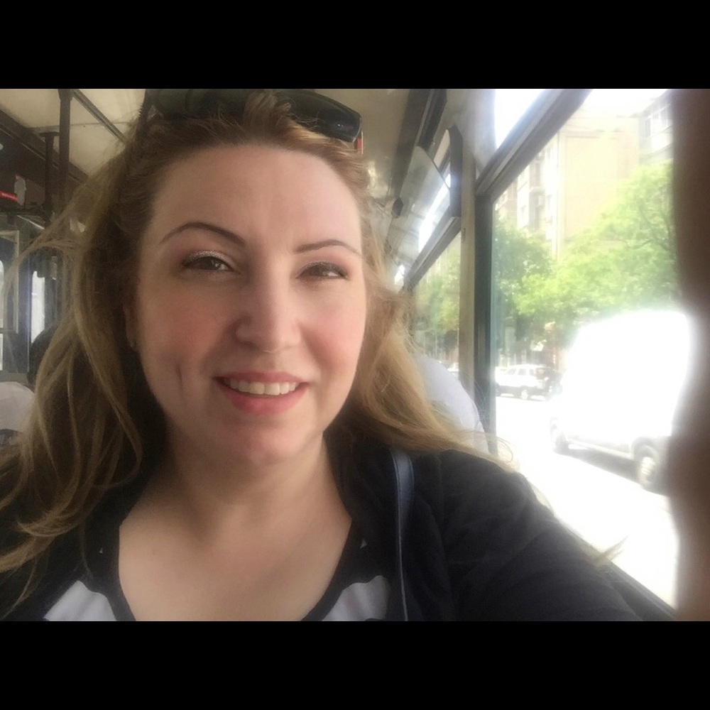 Meet your Posher, Iva